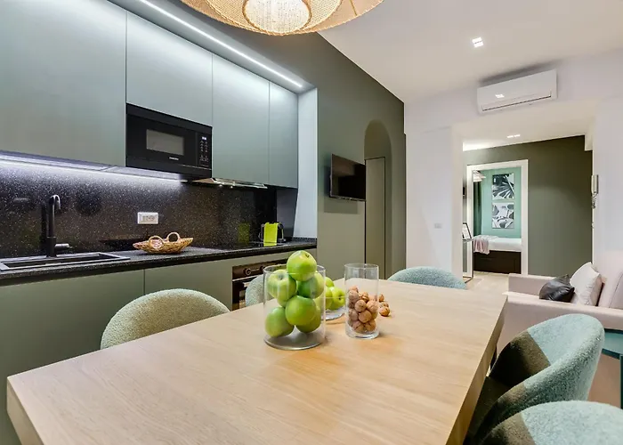 Bdc - Galilei Smart! 3bdr 2bath *