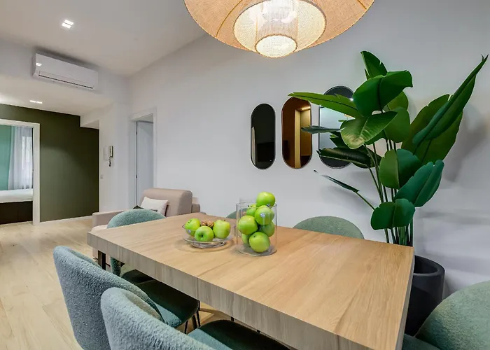 Bdc - Galilei Smart! 3bdr 2bath Apartment